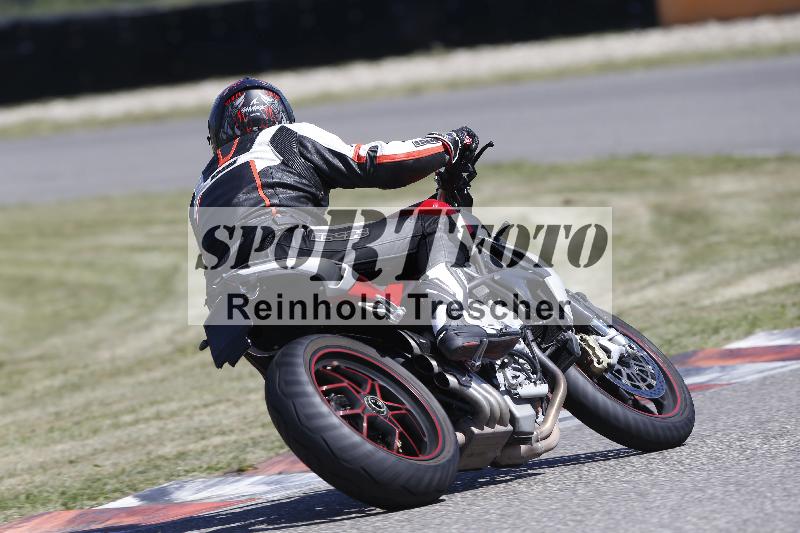 Archiv-2025/16 16.05.2025 PROMAX ADR/Gruppe gruen/unklar